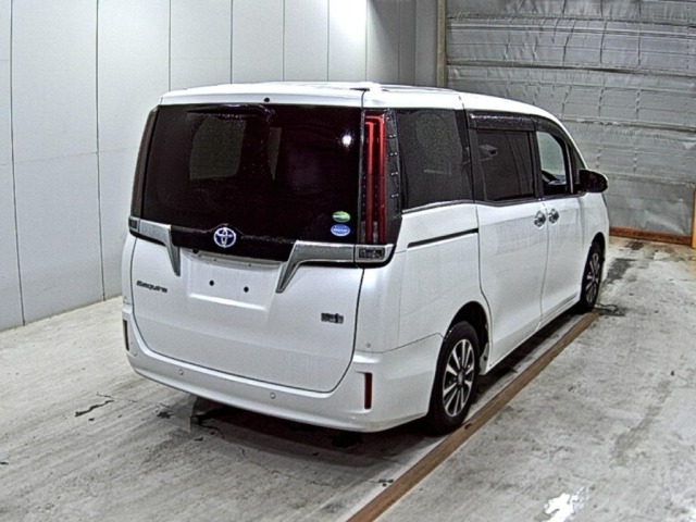 Toyota ESQUIRE 2020 7692907-5