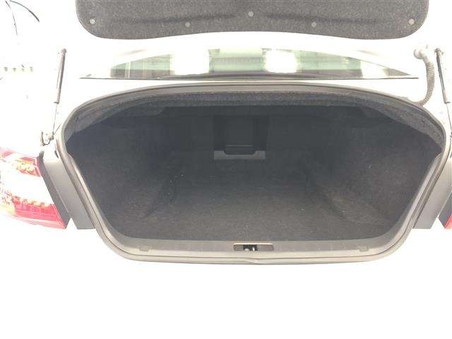 Nissan FUGA 2011 7695531-5