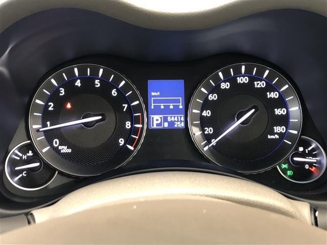 Nissan FUGA 2011 7695531-9