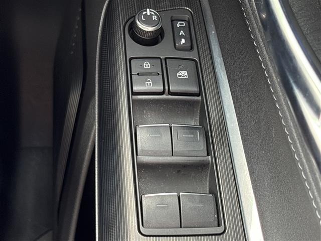 Toyota HARRIER 2023 7695563-22