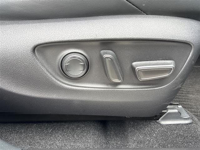 Toyota HARRIER 2023 7695563-4