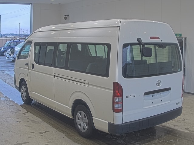 Toyota HIACE COMMUTER 2011 7690317-1