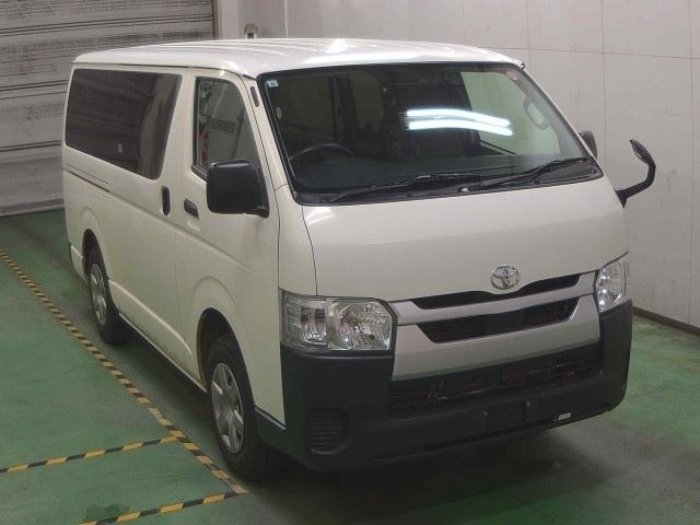 Toyota HIACE VAN 2022 7692738-0