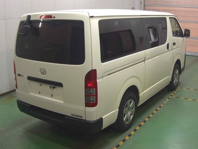 Toyota HIACE VAN 2022 7692738-7