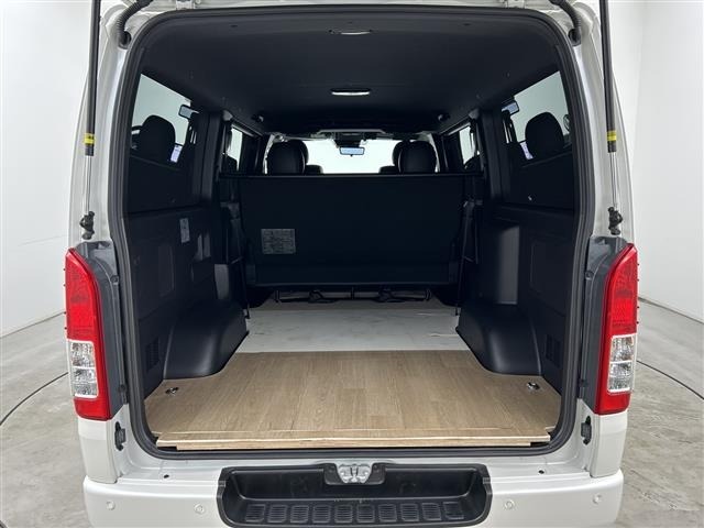 Toyota HIACE VAN 2025 7692867-11