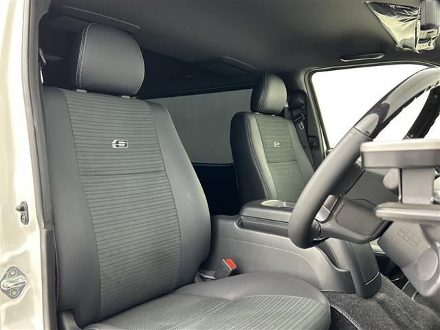 Toyota HIACE VAN 2025 7692867-9