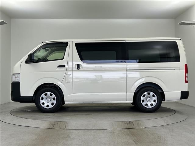 Toyota HIACE VAN 2026 7692872-10