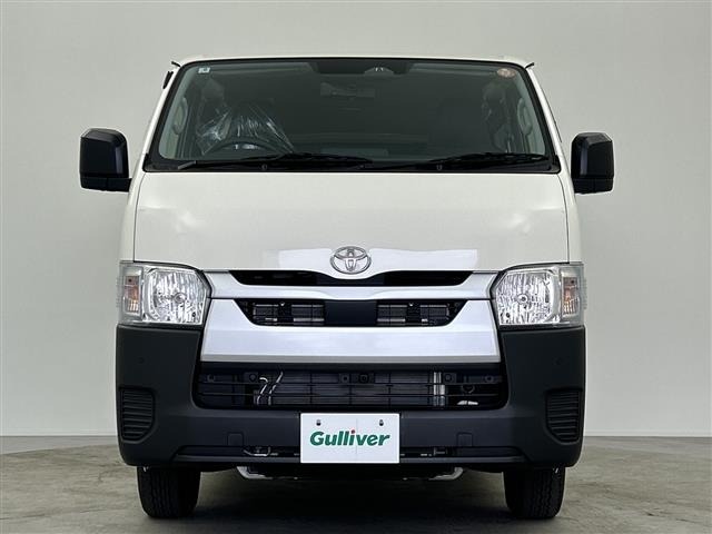 Toyota HIACE VAN 2026 7692872-8