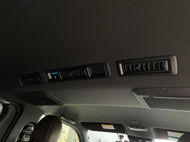 Toyota HIACE VAN 2019 7692873-22