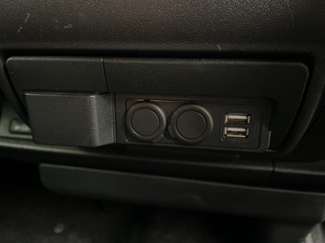 Toyota HIACE VAN 2019 7692873-8