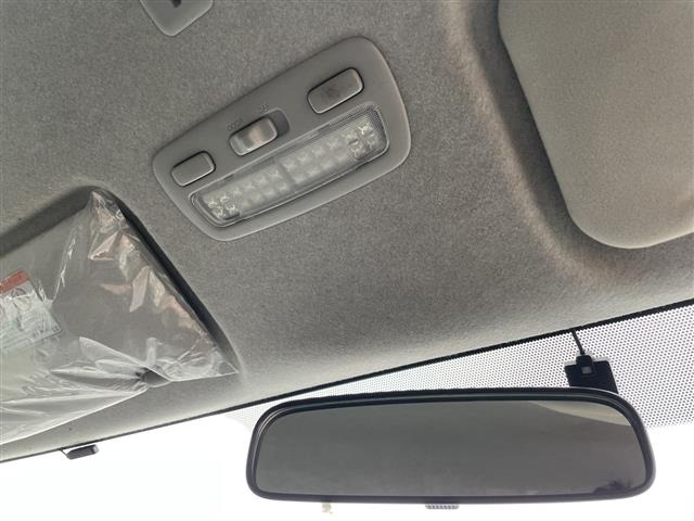 Toyota HIACE VAN 2010 7692878-10