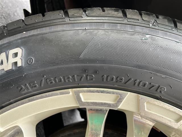 Toyota HIACE VAN 2010 7692878-14