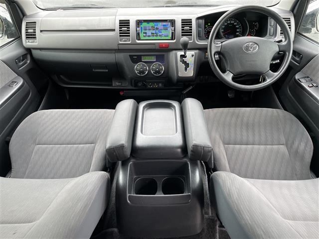Toyota HIACE VAN 2010 7692878-15