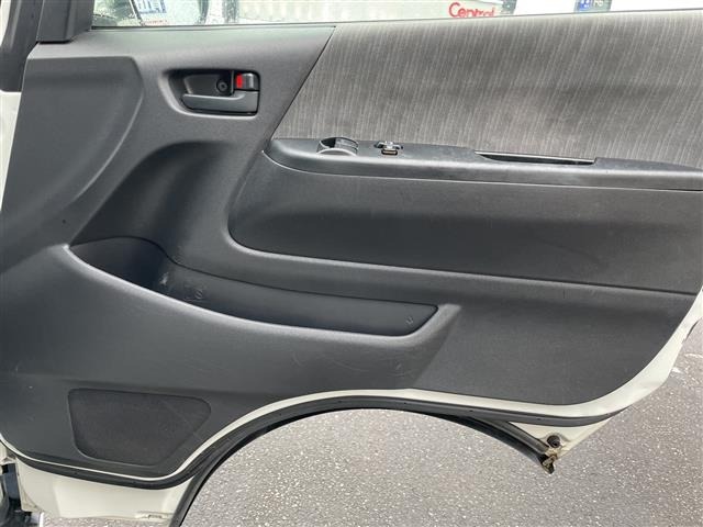Toyota HIACE VAN 2010 7692878-6
