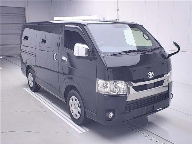 Toyota HIACE VAN 2021 7692951-0
