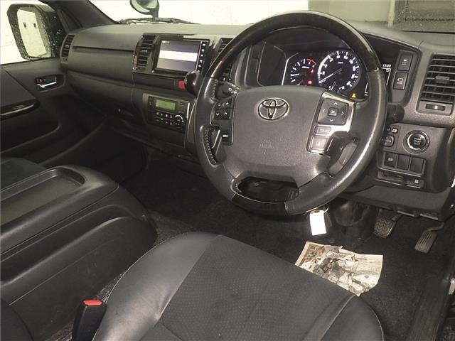 Toyota HIACE VAN 2020 7692972-3