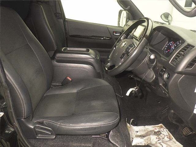 Toyota HIACE VAN 2020 7692972-5