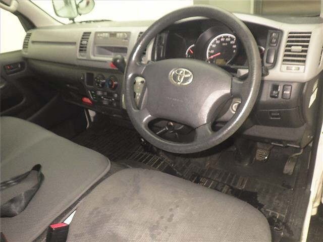 Toyota HIACE VAN 2012 7692973-3