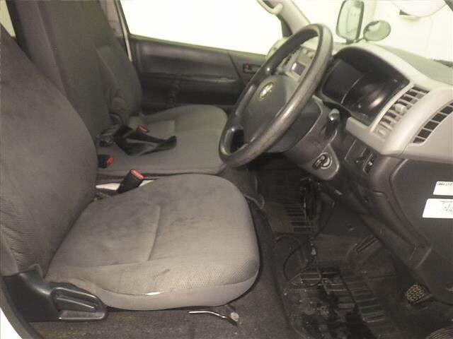 Toyota HIACE VAN 2012 7692973-5