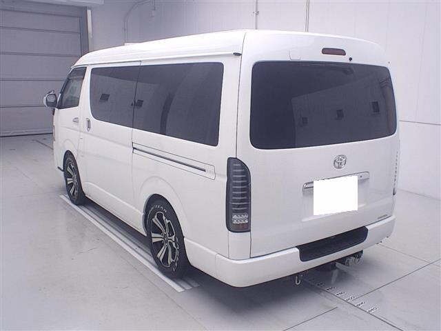 Toyota HIACE VAN 2014 7692974-1