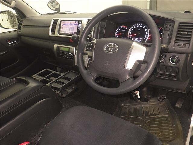 Toyota HIACE VAN 2015 7692976-3