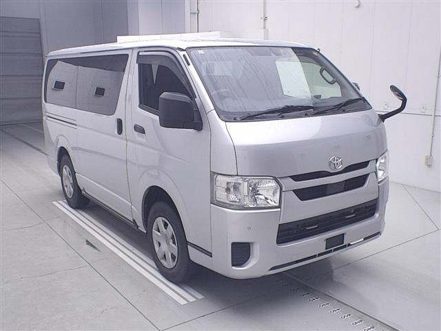 Toyota HIACE VAN 2021 7692977-0