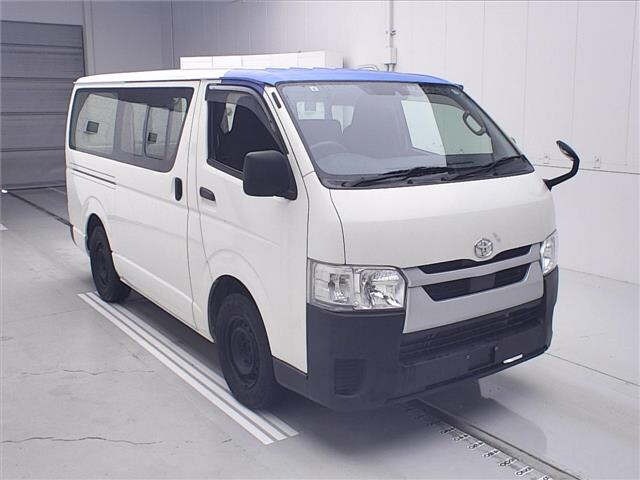 Toyota HIACE VAN 2022 7692985-0
