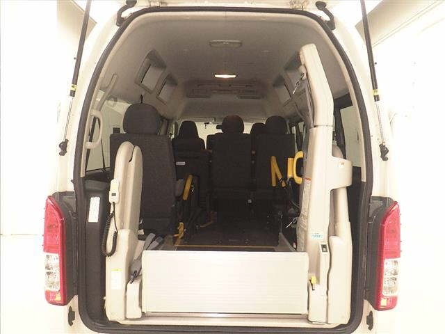 Toyota HIACE VAN 2014 7692986-7