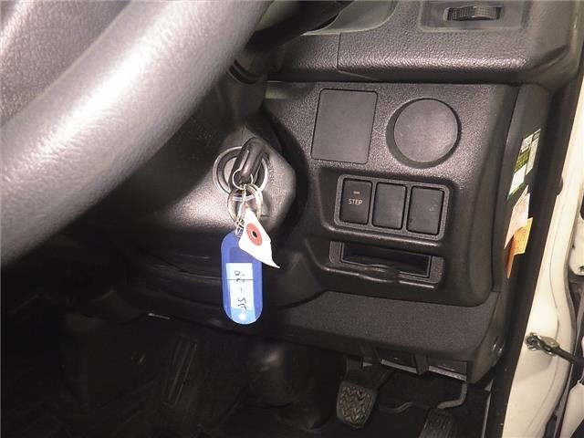 Toyota HIACE VAN 2014 7692986-8