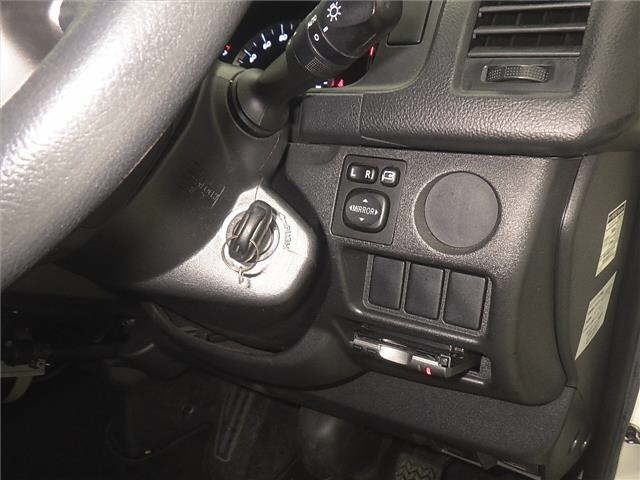 Toyota HIACE VAN 2017 7692988-8