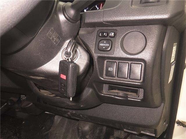 Toyota HIACE VAN 2020 7692989-8