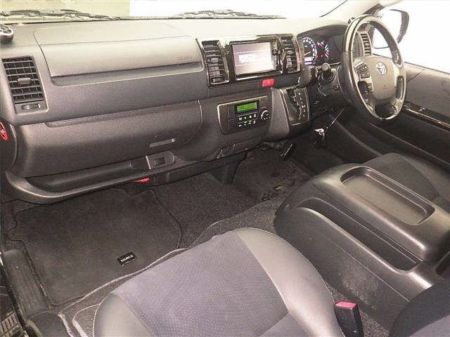 Toyota HIACE VAN 2016 7693001-4