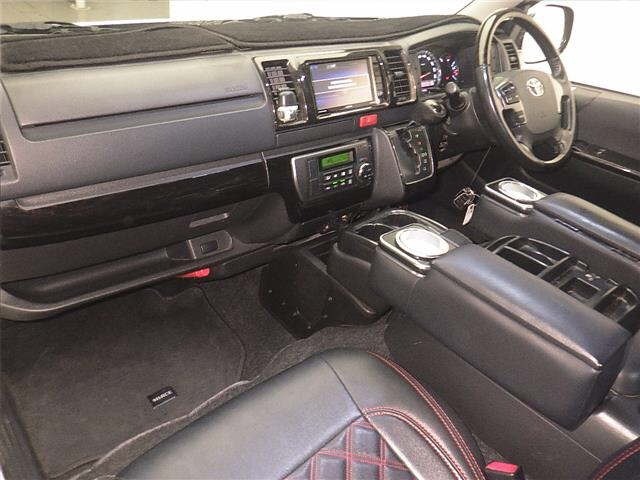 Toyota HIACE VAN 2016 7693003-4