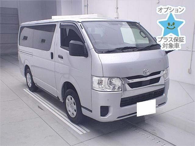 Toyota HIACE VAN 2023 7693004-0