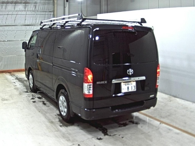 Toyota HIACE VAN 2023 7693038-1