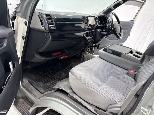 Toyota HIACE VAN 2007 7693045-9