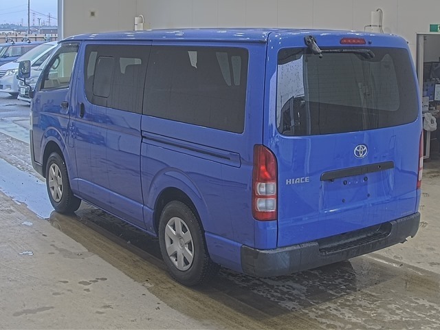 Toyota HIACE VAN 2018 7693046-1