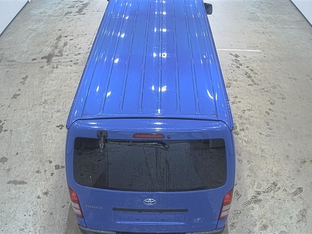 Toyota HIACE VAN 2018 7693046-3