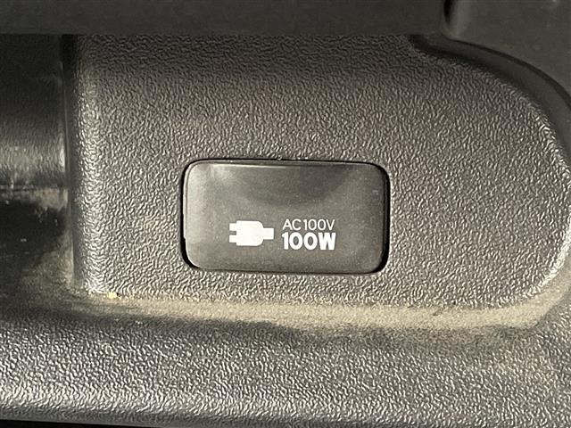 Toyota HIACE WAGON 2022 7693476-9
