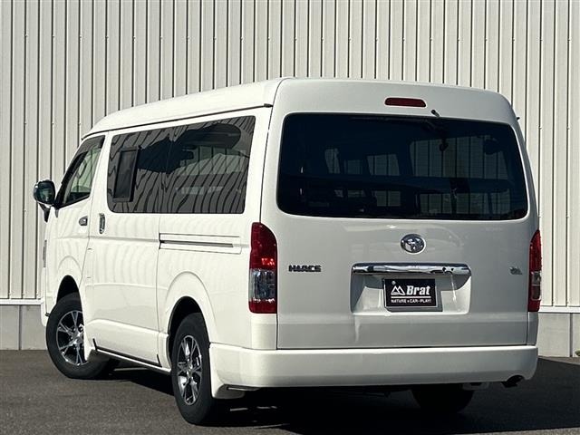Toyota HIACE WAGON 2016 7693477-13