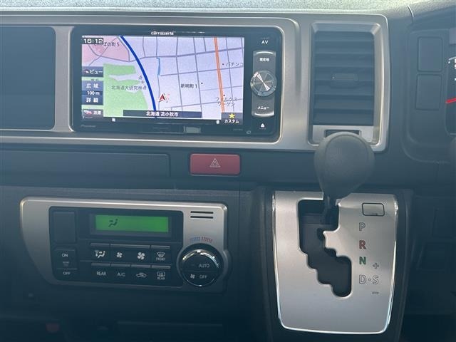 Toyota HIACE WAGON 2016 7693477-4
