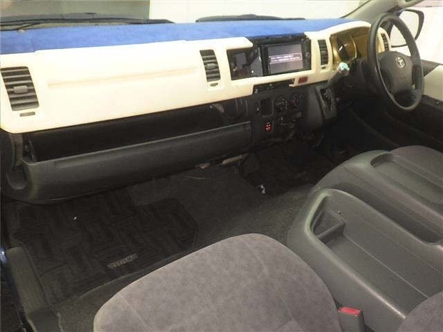 Toyota HIACE WAGON 2010 7693511-4