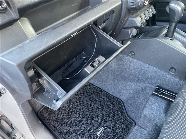 Suzuki JIMNY 2022 7695431-2