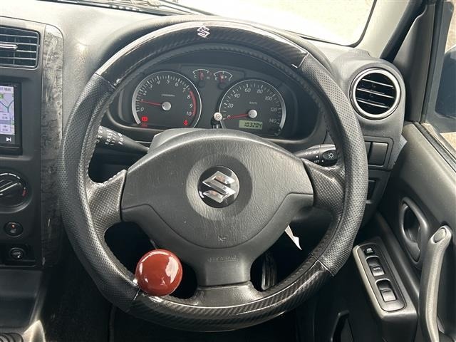 Suzuki JIMNY 2005 7695448-1