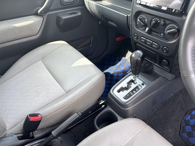 Suzuki JIMNY 2008 7695469-8