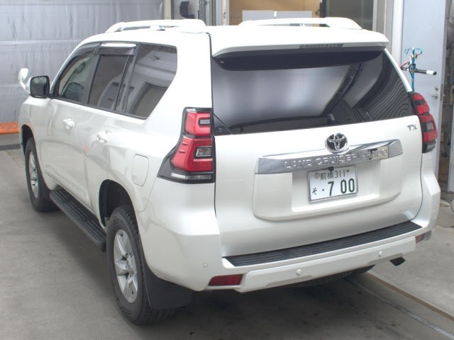 Toyota LAND CRUISER PRADO 2022 7690710-1