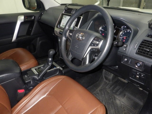 Toyota LAND CRUISER PRADO 2022 7690710-3