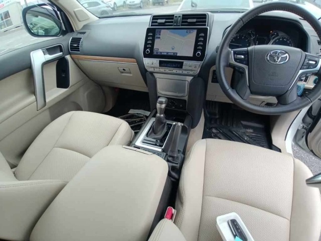 Toyota LAND CRUISER PRADO 2022 7690713-11