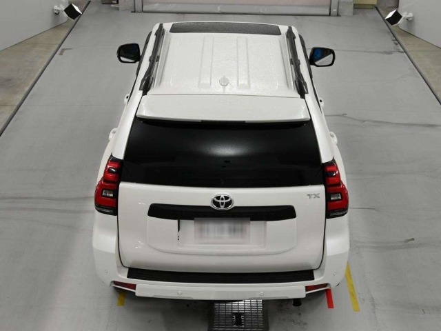 Toyota LAND CRUISER PRADO 2022 7690713-8