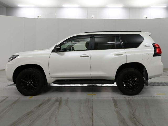 Toyota LAND CRUISER PRADO 2021 7690716-4